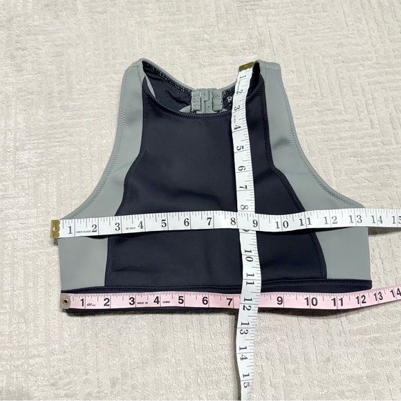 Roxy Pro Colorblock Bikini Top Women’s Small - Picture 4 of 6